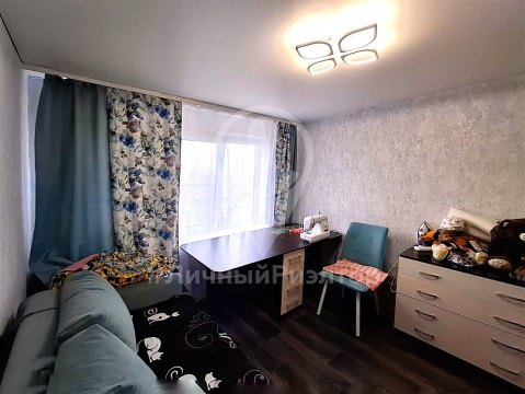 3-к квартира, 3/3 эт., 59м²