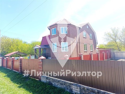 Дом 200м², участок 15 сот.