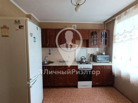 3-к квартира, 7/10 эт., 70м²