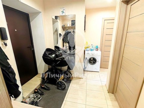 2-к квартира, 3/9 эт., 43м²