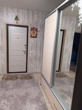 3-к квартира, 2/6 эт., 70м²