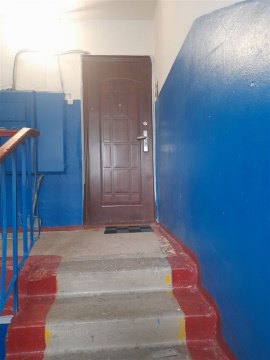 2-к квартира, 2/2 эт., 70м²