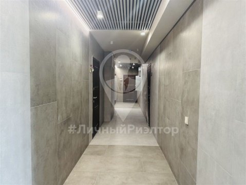 4-к квартира, 1/18 эт., 84м²