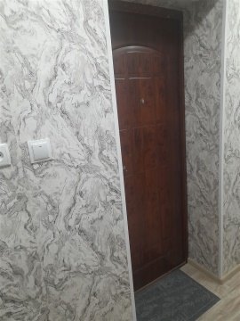 2-к квартира, 2/2 эт., 70м²